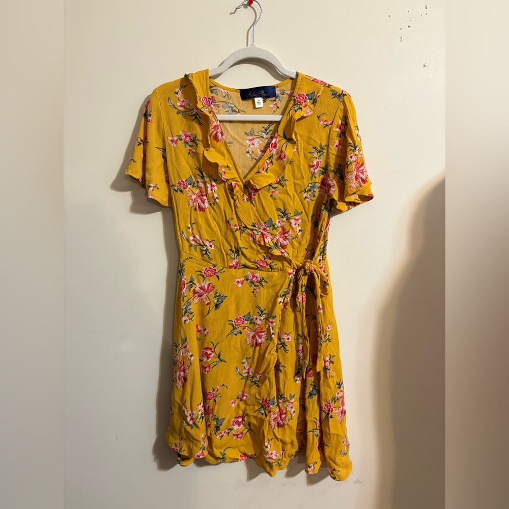 Blue Rain Women’s Medium yellow floral ruffle mini dress short sleeve side tie